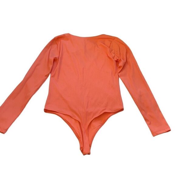 House Of Harlow 1960 NWT Enhancing Essentials Bodysuit Ribbed V-Neck Tangerine S - Picture 2 of 5